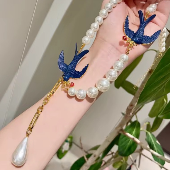 Vintage Swallow Pearl Gold Couture Necklace Earrings Set - Picture 16 of 16